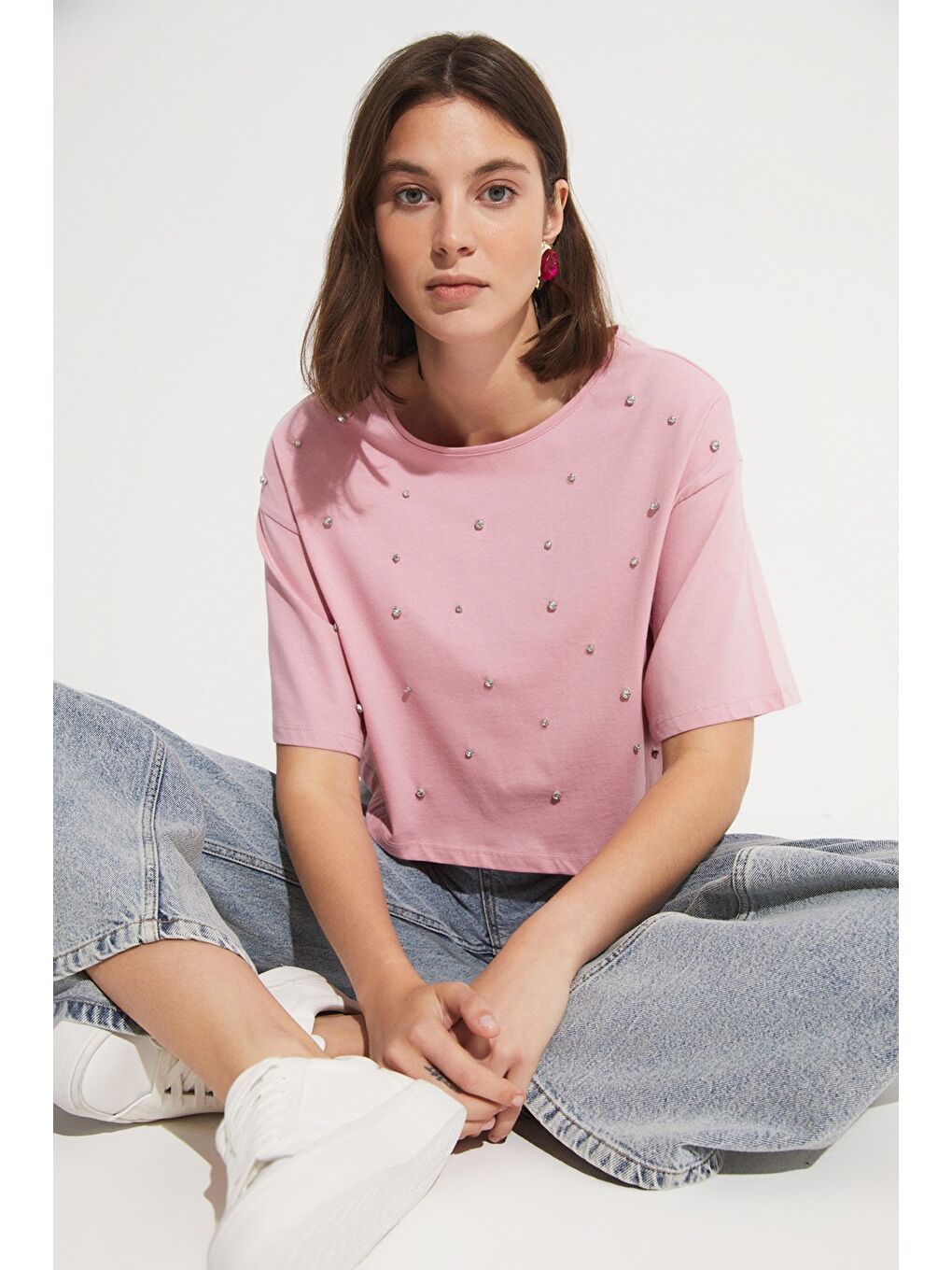 Pembe Taş Detaylı %100 Pamuk Crop Tişört-4