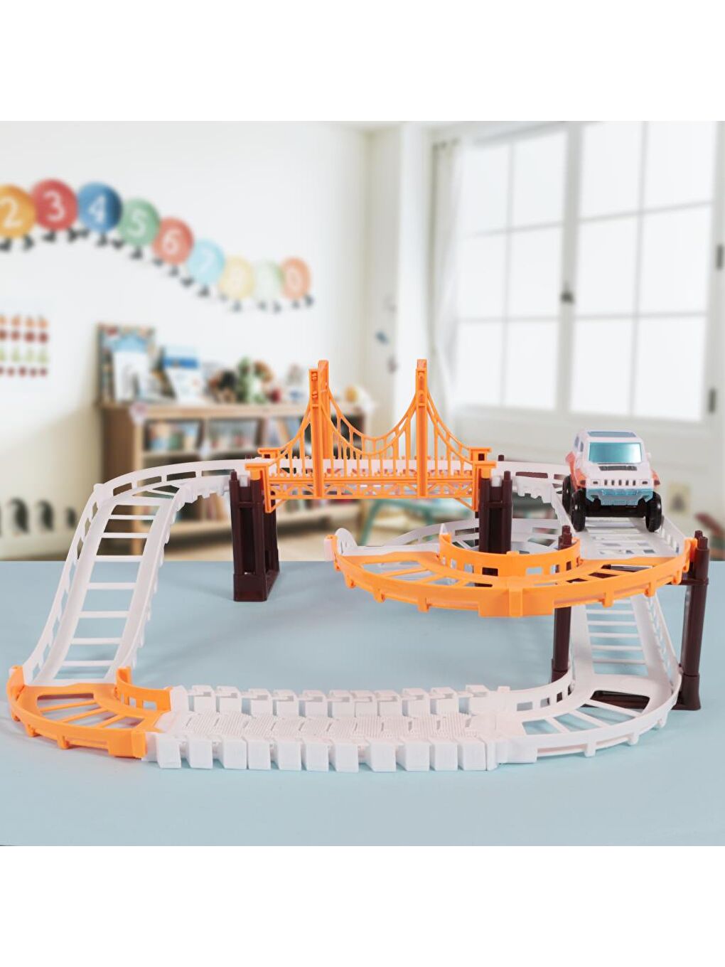 Ogi Mogi Toys Uzay Pisti ve Araç Seti - 9