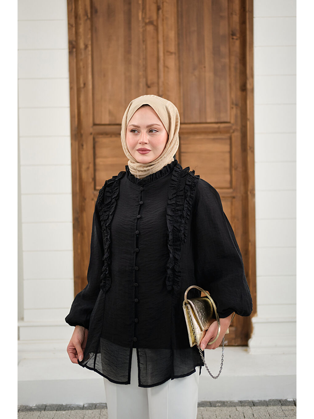 Kadın Yaka Büzgülü Gömlek Siyah-1