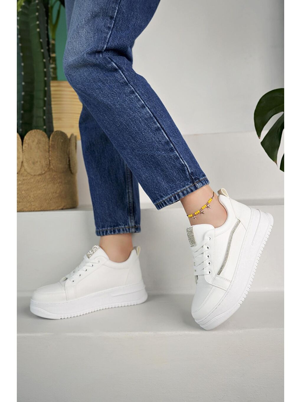 Beyaz Malavi Garantili Günlük Rahat Kalın Taban Bağcıklı Taşlı Kadın Sneaker Spor Ayakkabı-2