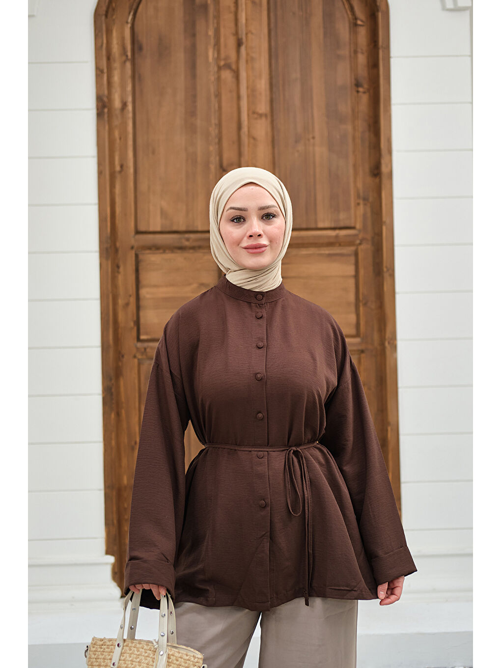 Kadın Duble Kol Yırtmaçlı Gömlek Kahverengi