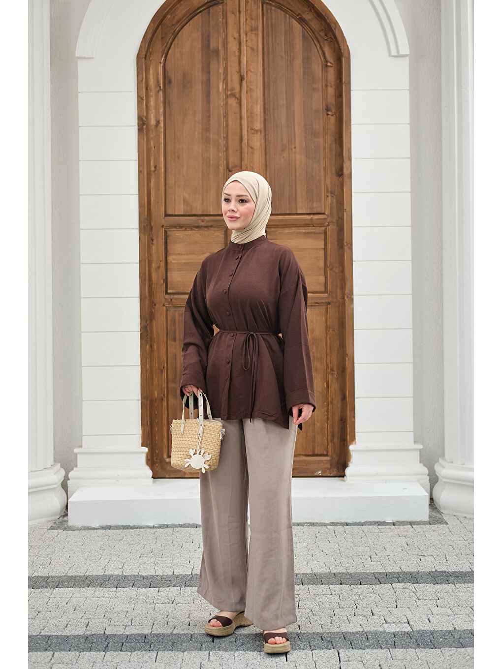 Kadın Duble Kol Yırtmaçlı Gömlek Kahverengi-2