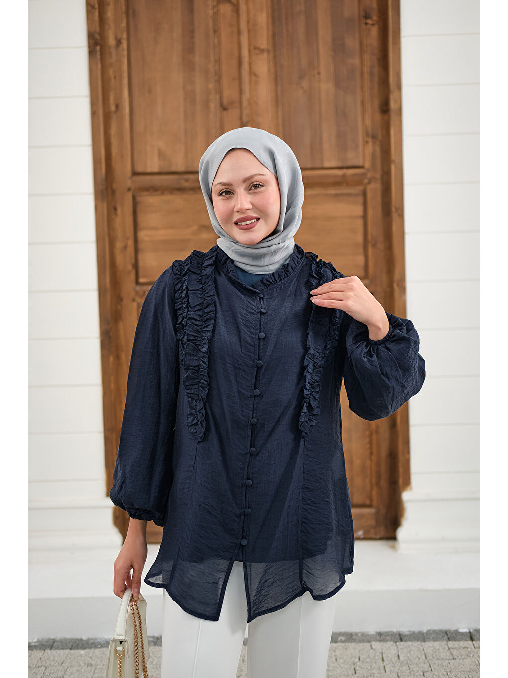 Kadın Yaka Büzgülü Gömlek Lacivert-3