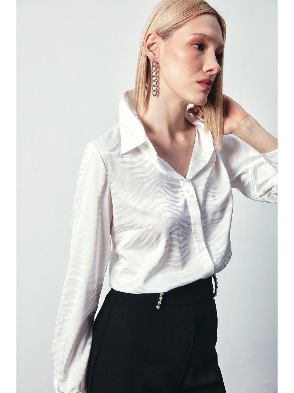 Desenli Düz Klasik Gömlek - Ekru-1