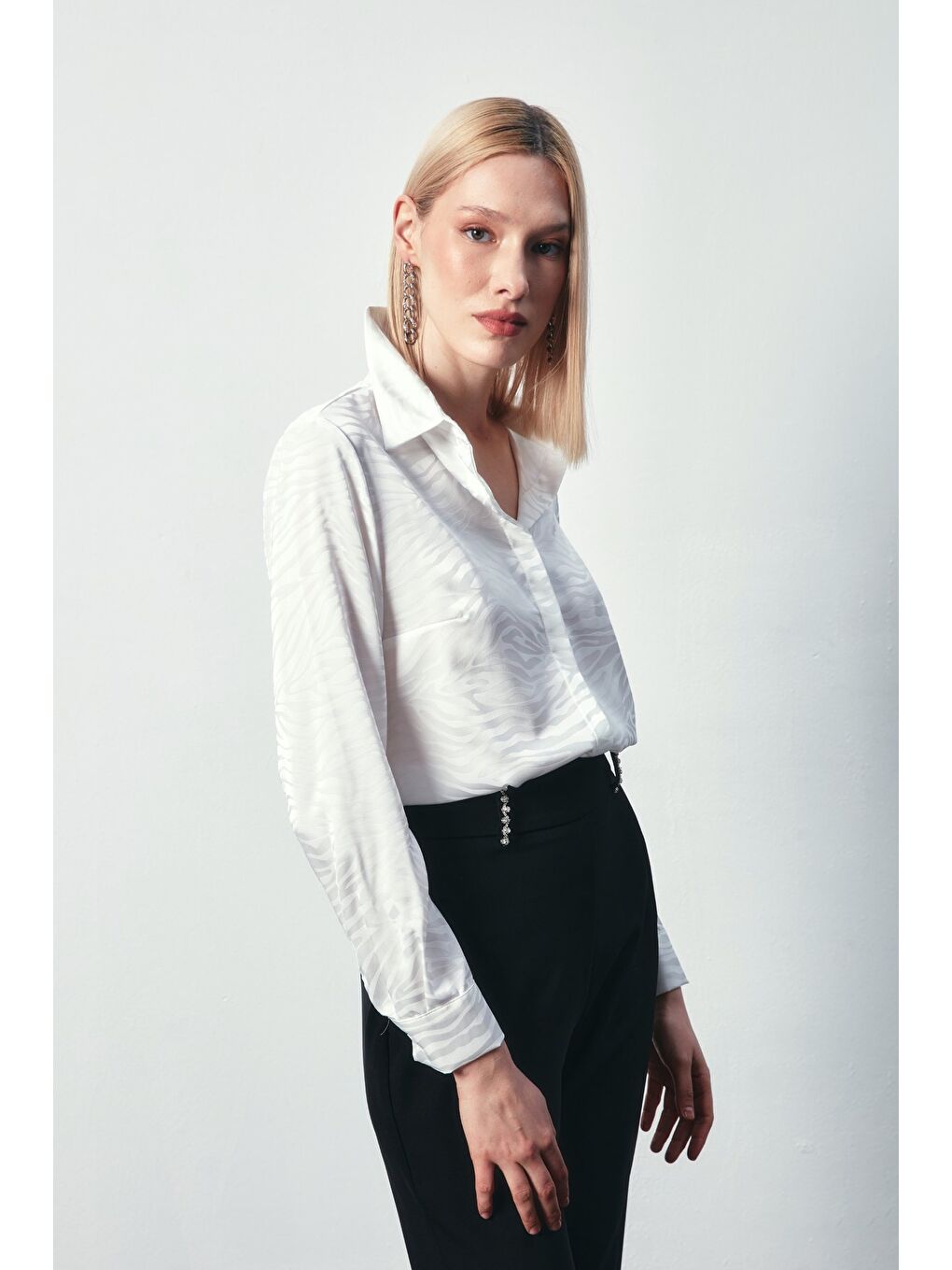 Desenli Düz Klasik Gömlek - Ekru-2