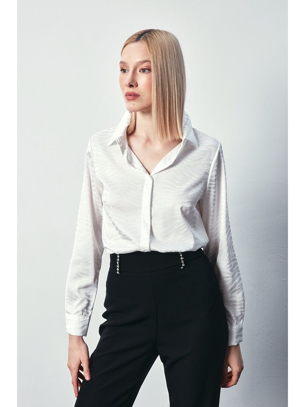 Desenli Düz Klasik Gömlek - Ekru-5