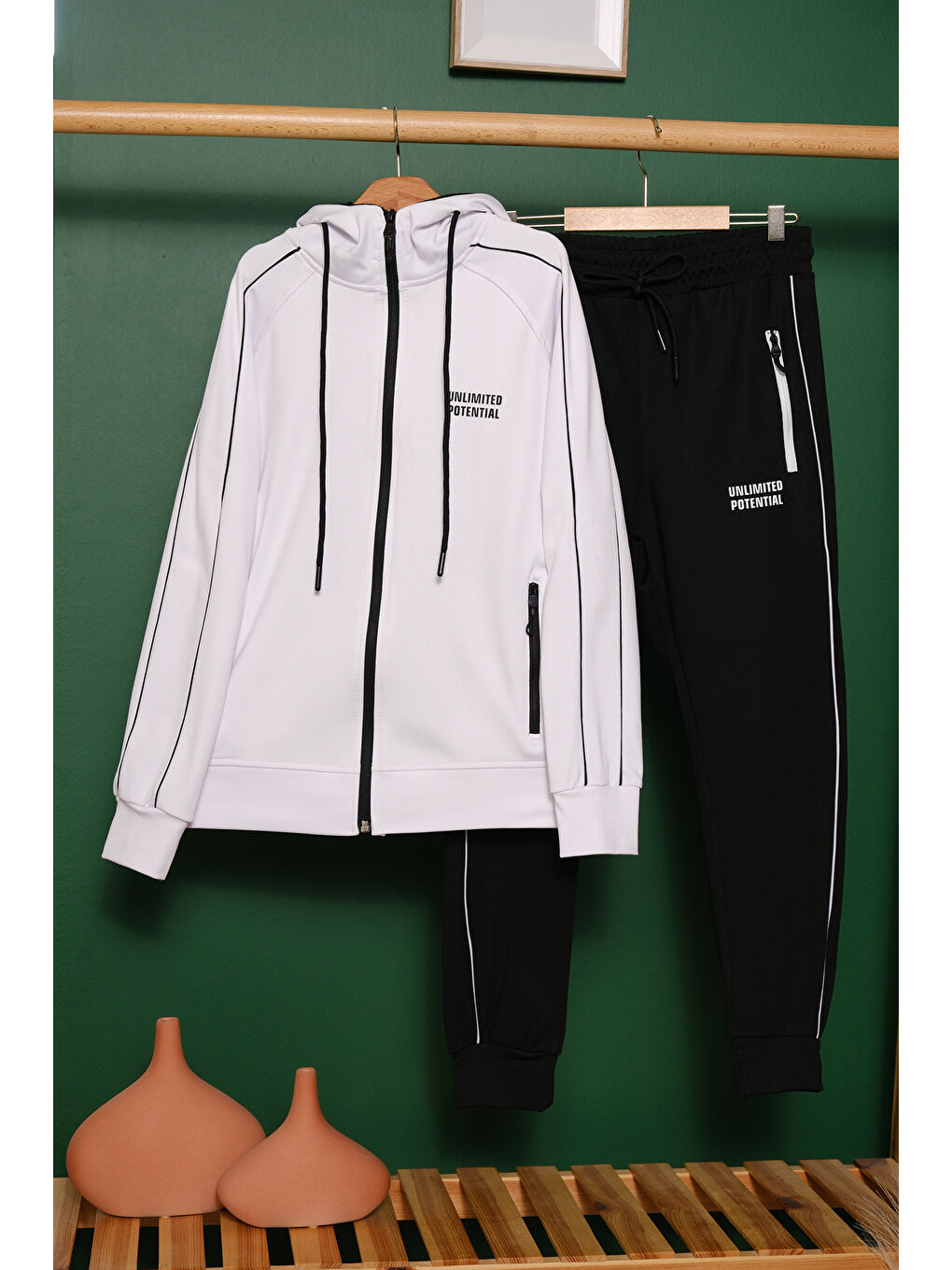 Beyaz Unlimited Potential Dalgıç Kumaş Unisex Çocuk Eşofman Takımı ESF.1725-4