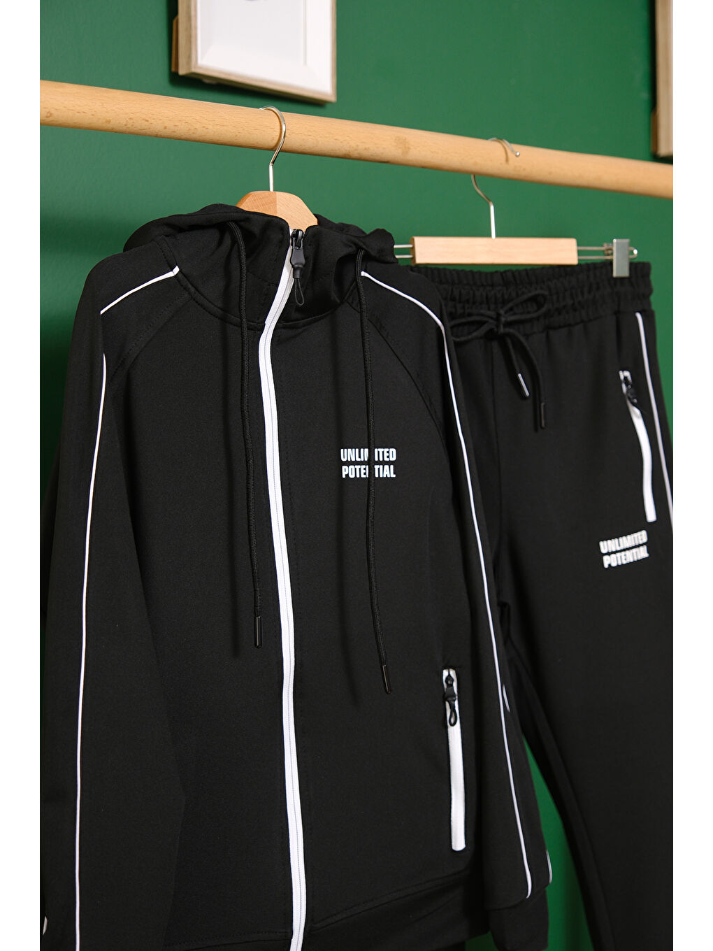 Siyah Unlimited Potential Dalgıç Kumaş Unisex Çocuk Eşofman Takımı ESF.1725-5