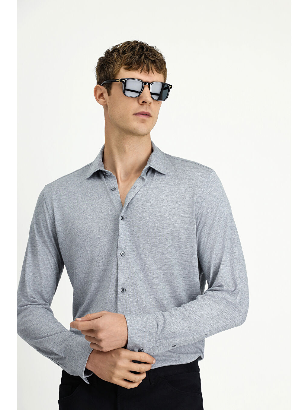 Gri Uzun Kol Regular Fit Düz Örme Gömlek-2