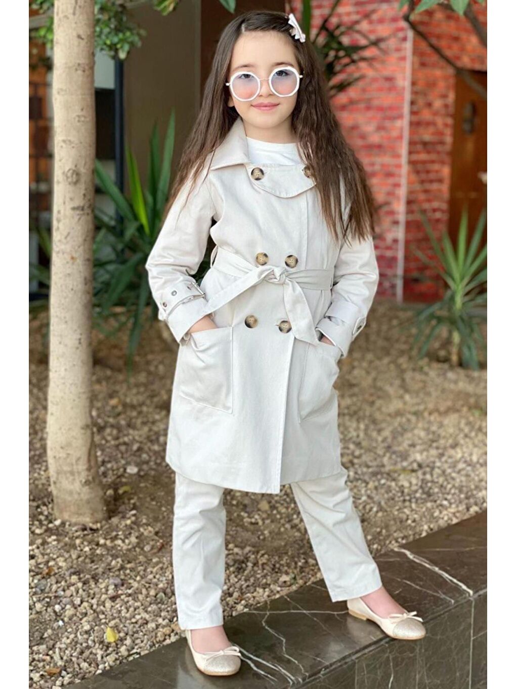 Kız Çocuk Beli Kuşaklı Gabardin Trençkotlu Pantolon ve Bluzlu Bej Alt Üst Takım-4