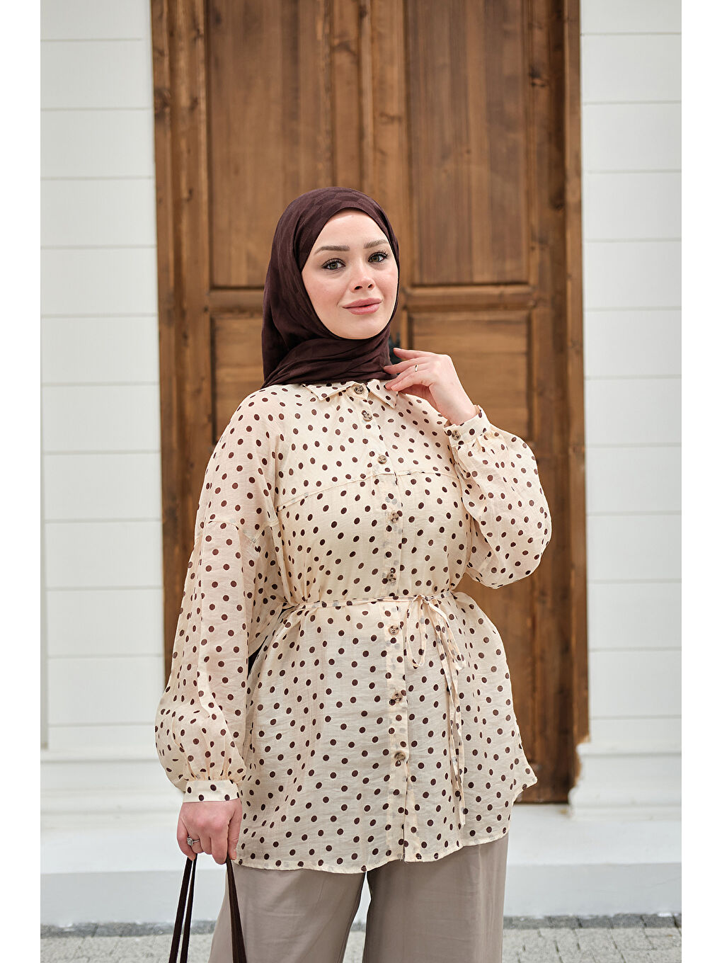 Ekru Kadın Puantiyeli Tül Detay Bel Bağlamalı Gömlek Krem-1