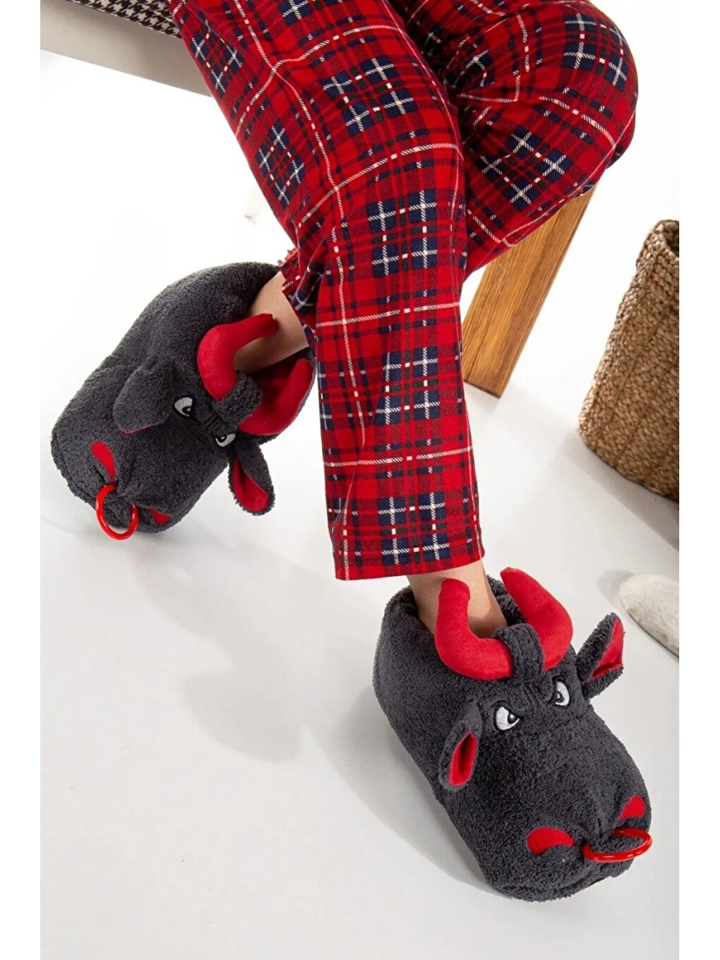 Gri Unisex Hayvanlı Panduf Ev Ayakkabısı Ses Yapmaz Taban-1