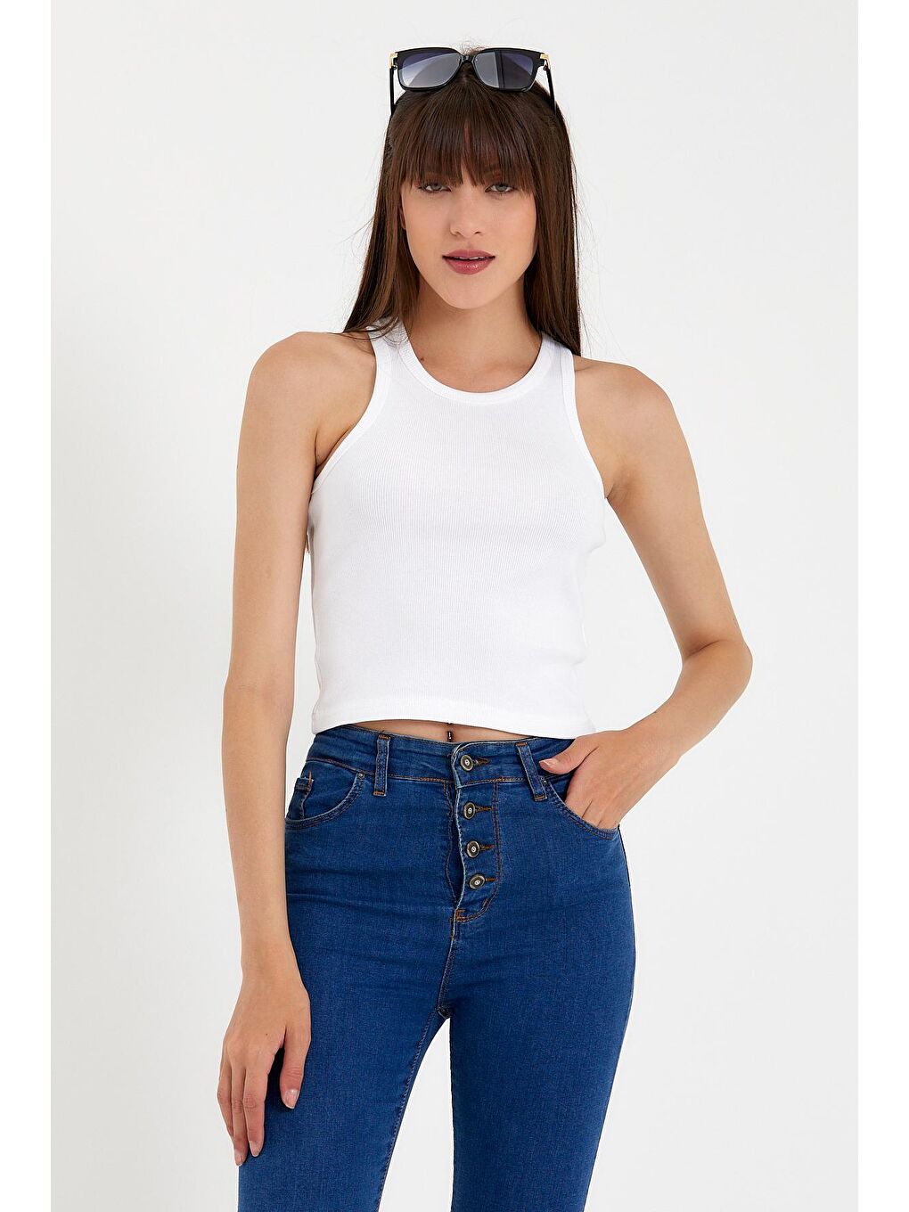Beyaz Kadın Crop Örme Arkası Yüksek Yaka Slim Fit Atlet-Tişort SPR21Y11