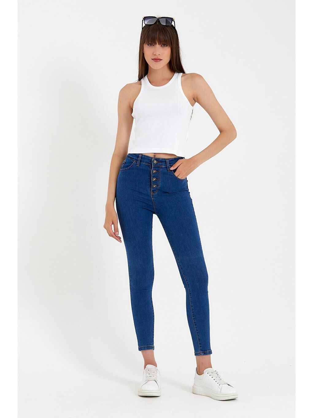 Beyaz Kadın Crop Örme Arkası Yüksek Yaka Slim Fit Atlet-Tişort SPR21Y11-2