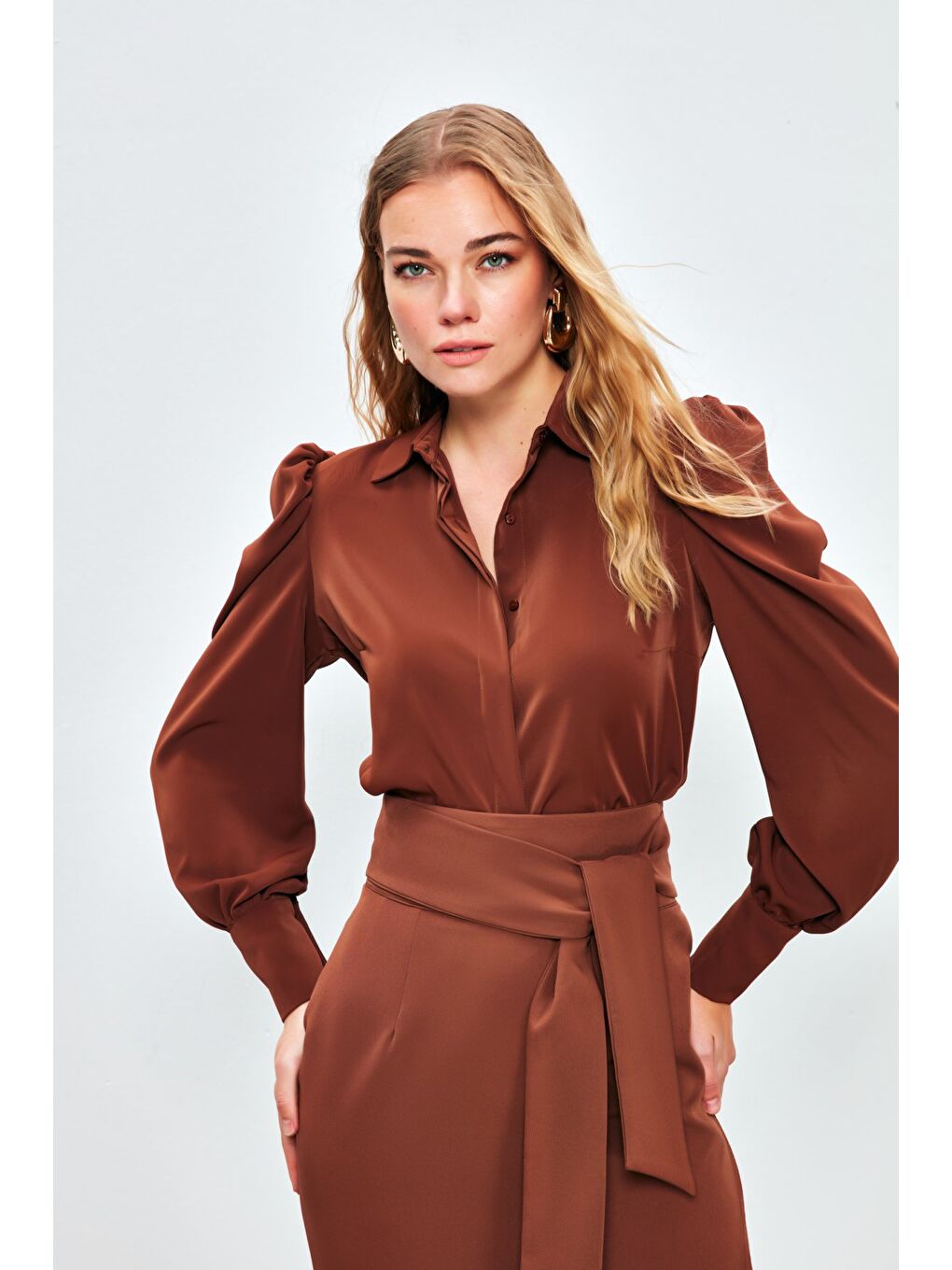 Kahverengi Vatkalı Klasik Gömlek - Kahve