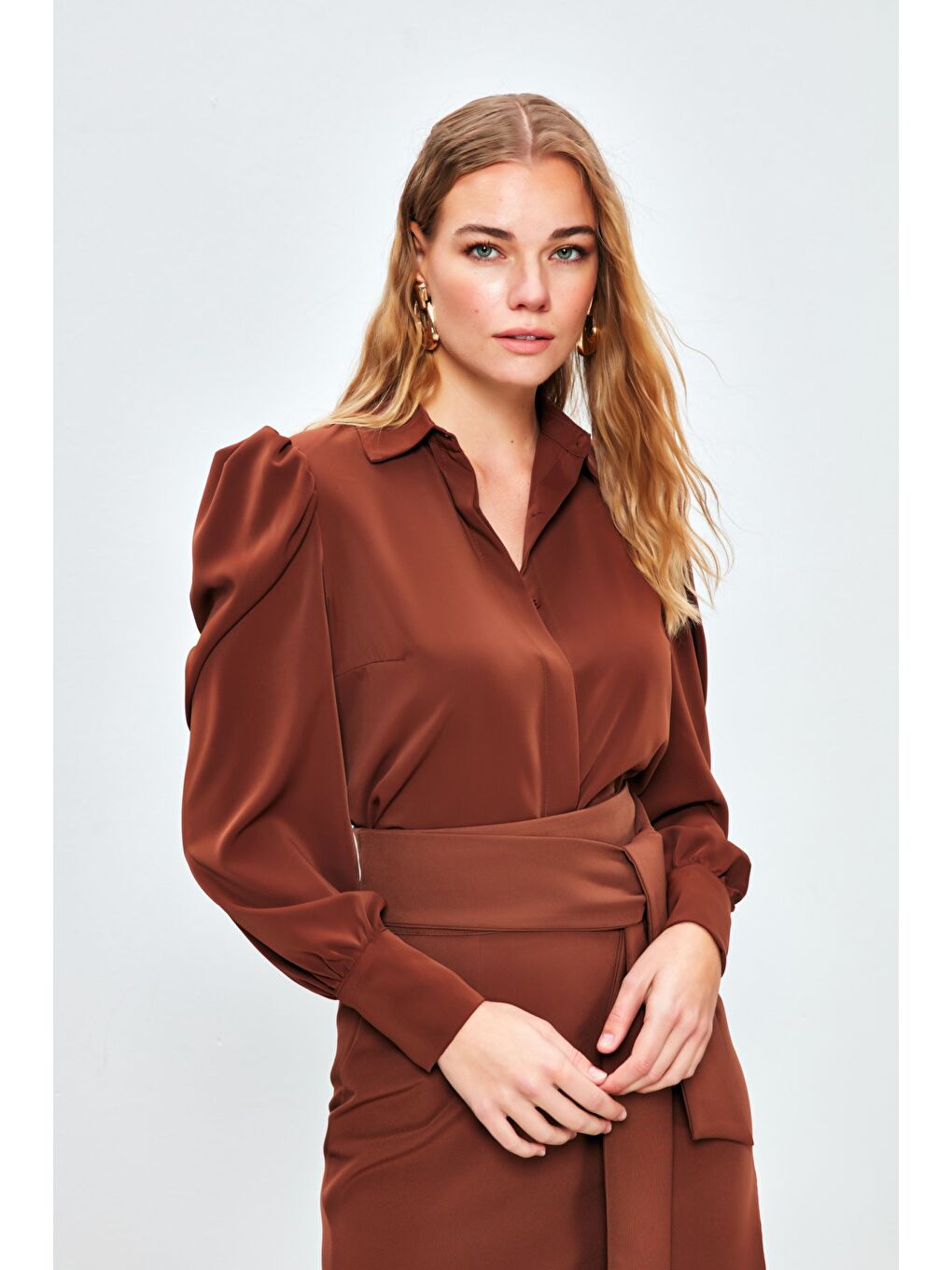 Kahverengi Vatkalı Klasik Gömlek - Kahve-3