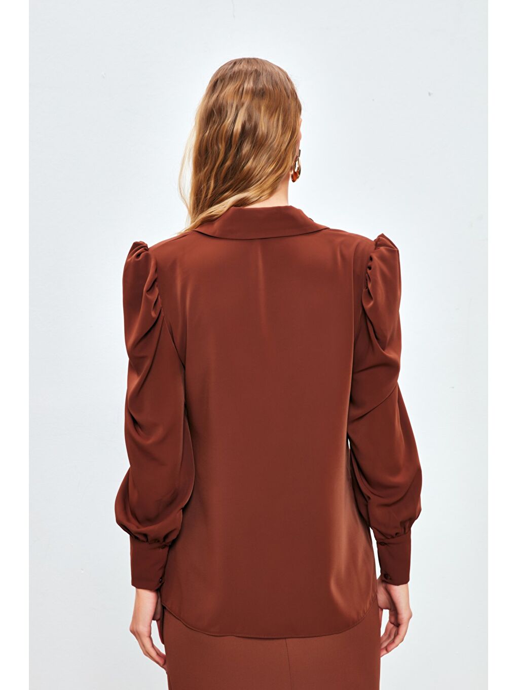 Kahverengi Vatkalı Klasik Gömlek - Kahve-4