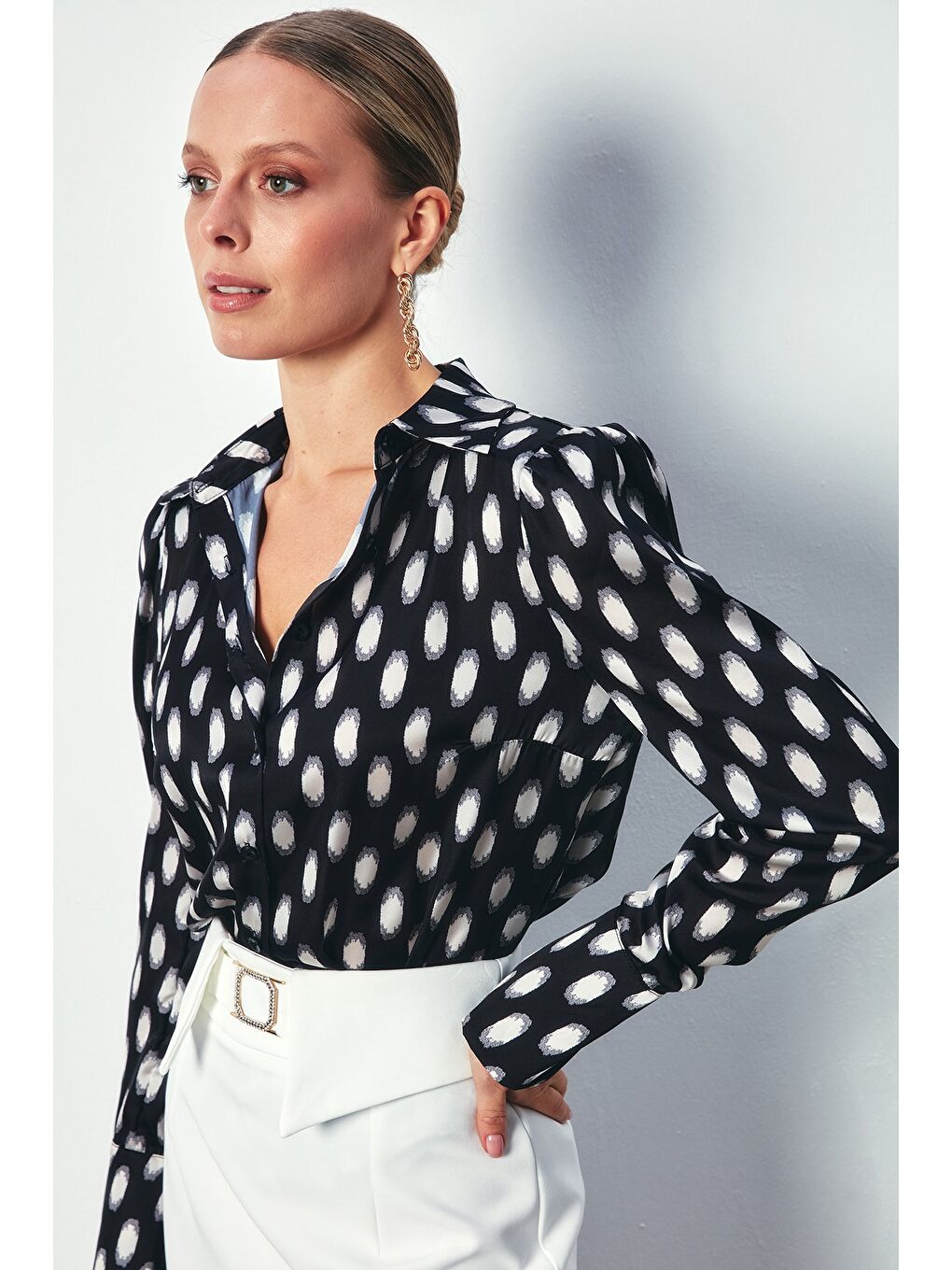 Vatkalı Gömlek - Siyah-2