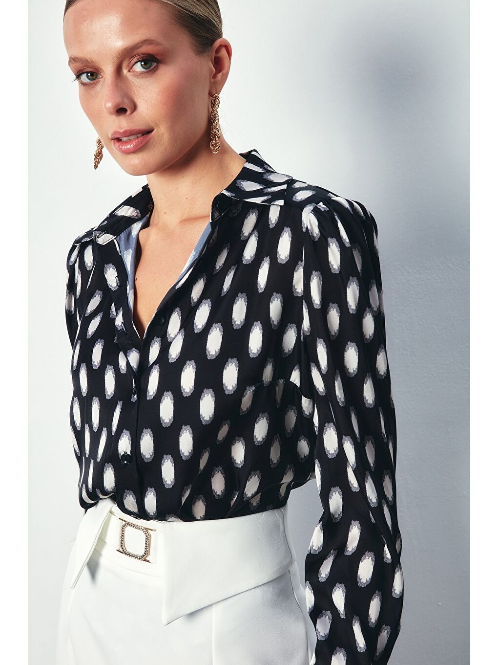 Vatkalı Gömlek - Siyah-3