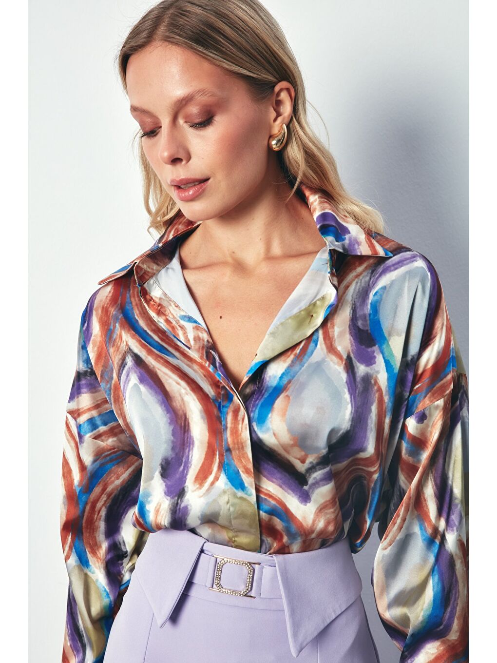 Kahverengi Renk Desenli Saten Gömlek - Kahve