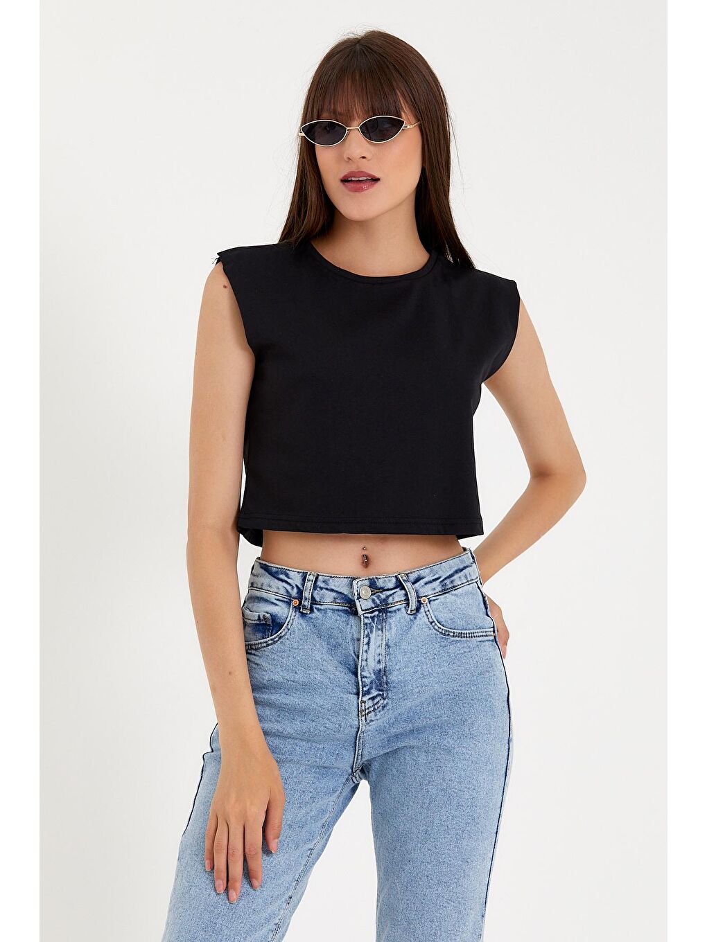 Süperlife Siyah Kadın Regular Fit Crop Tişort SPR22TSK128