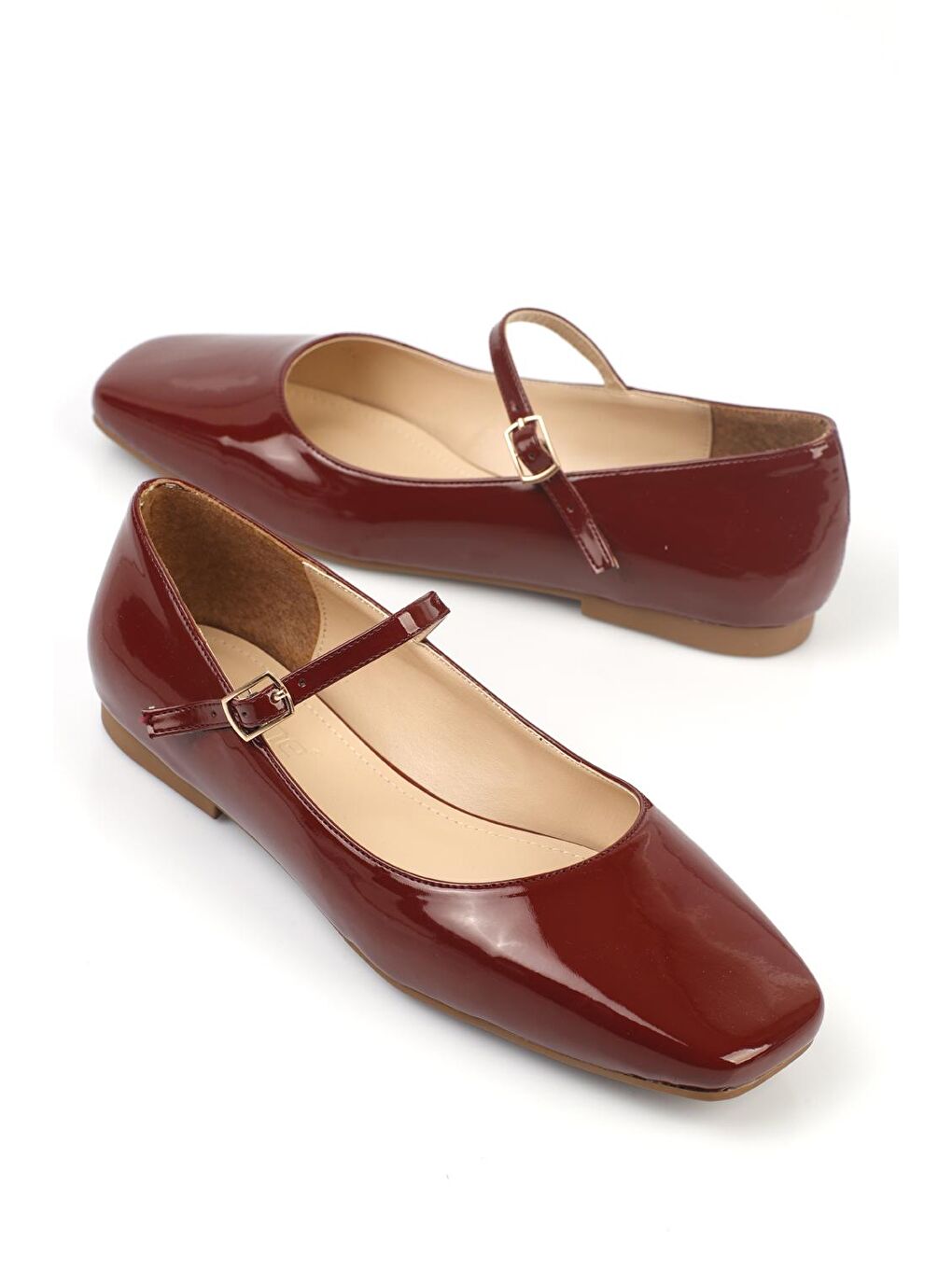 Bordo Küt Burunlu Bantlı Kadın Babet-1