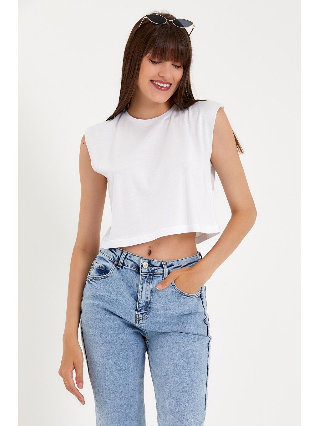 Süperlife Beyaz Kadın Regular Fit Crop Tişort SPR22TSK128 - 3