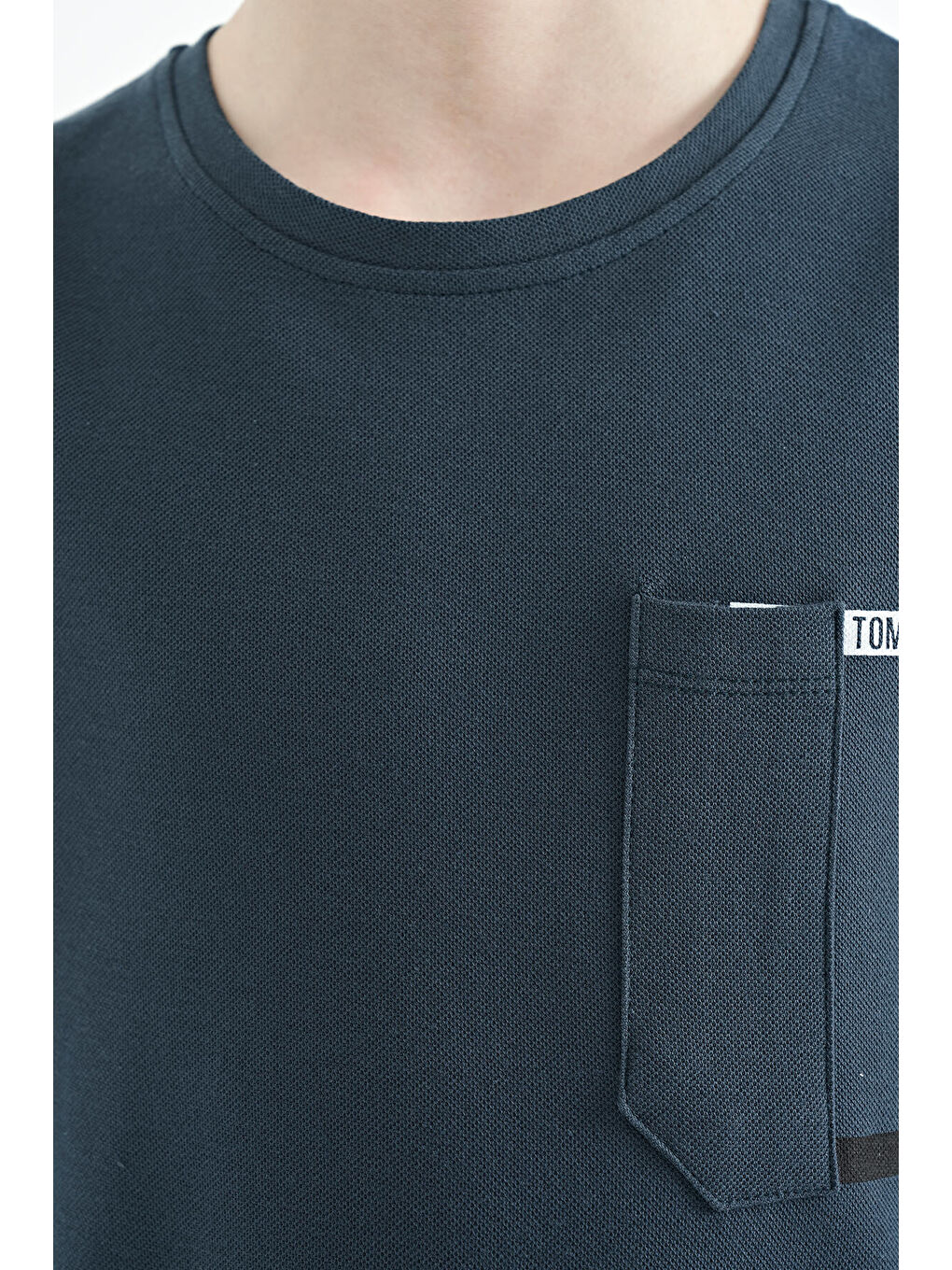 Orman Yeşili Cep Detaylı O Yaka Standart Kalıp Erkek Çocuk Tişört - 11120-4