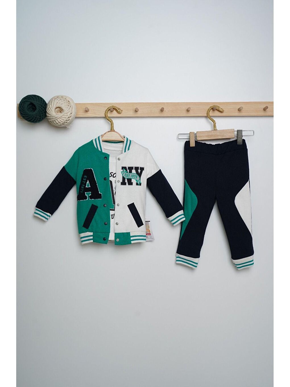 Yeşil A Nakışlı Kolej Ceketli 3'lü Bebek Takım