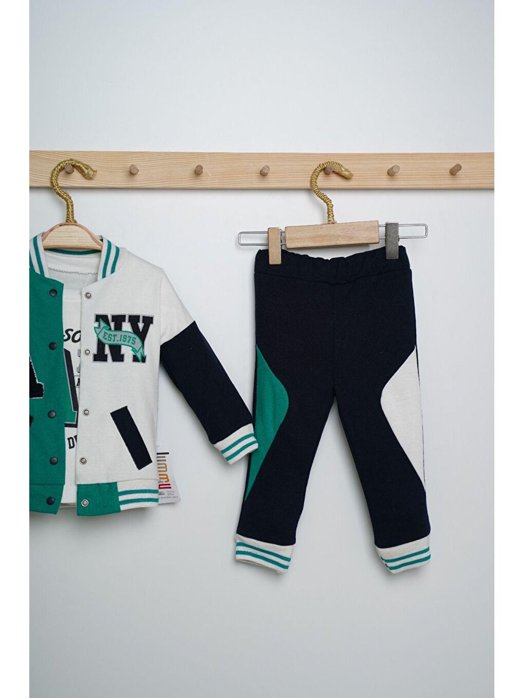 Yeşil A Nakışlı Kolej Ceketli 3'lü Bebek Takım-2