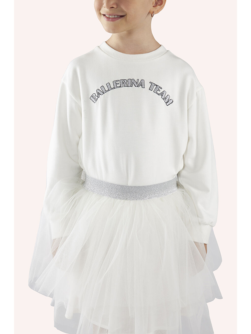 Kız Çocuk Nakış Detaylı Ekru Sweatshirt-1