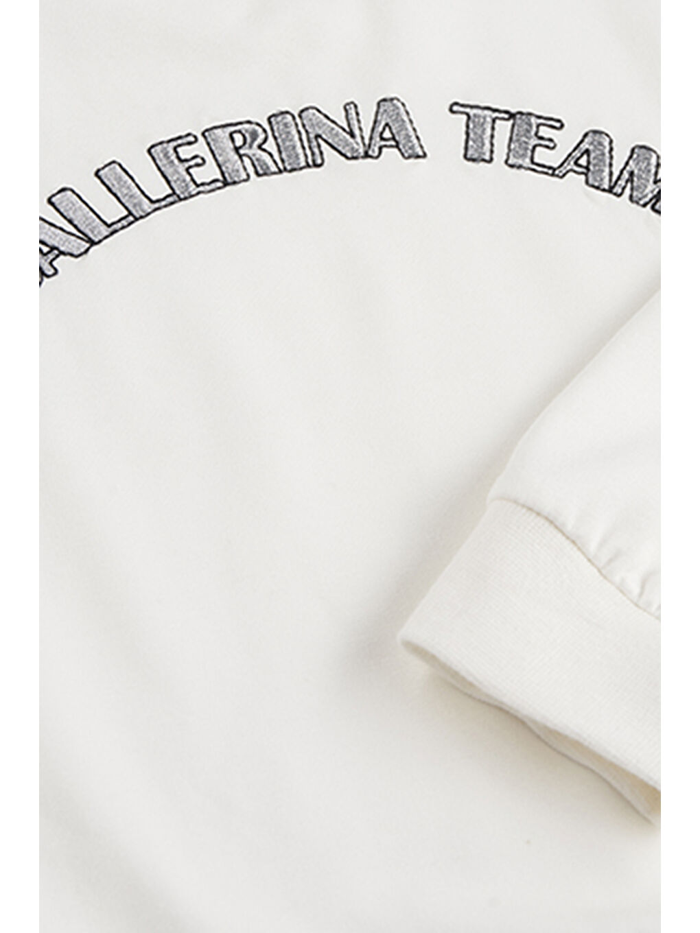 Kız Çocuk Nakış Detaylı Ekru Sweatshirt-4
