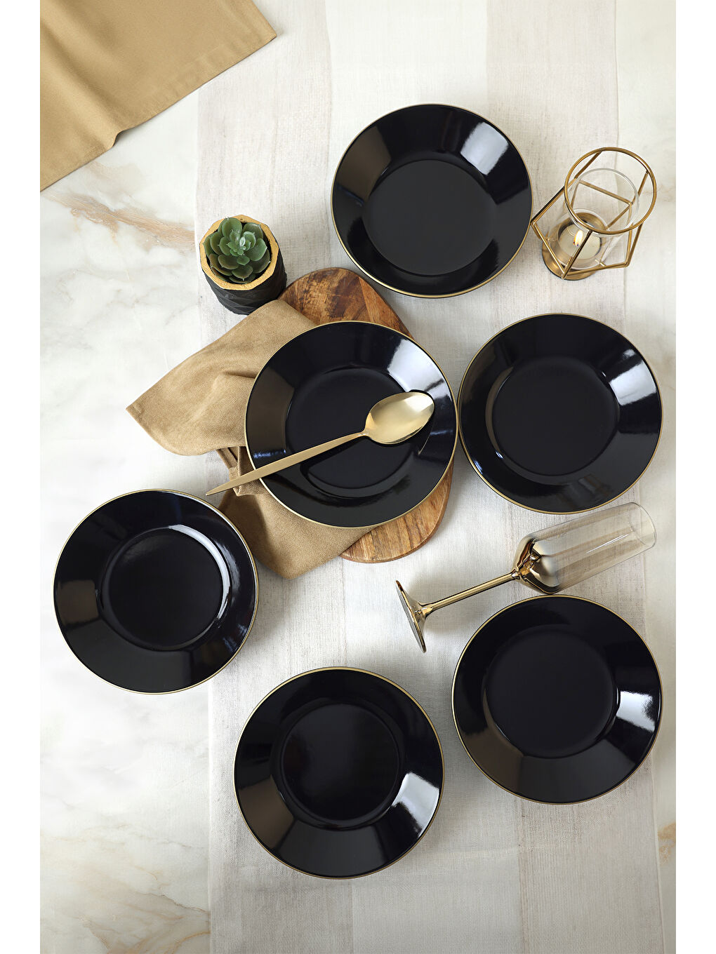 Siyah Gold Bahar Yemek Tabağı 19 Cm 6 Adet-3