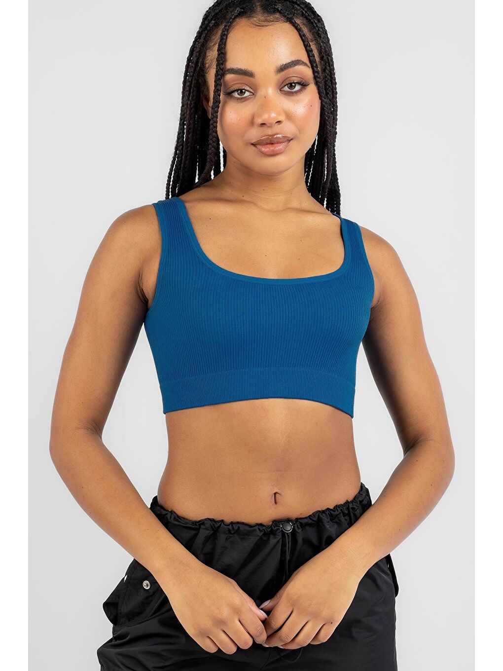 Madmext Saks Askılı Basic Crop Top Bluz MG1757