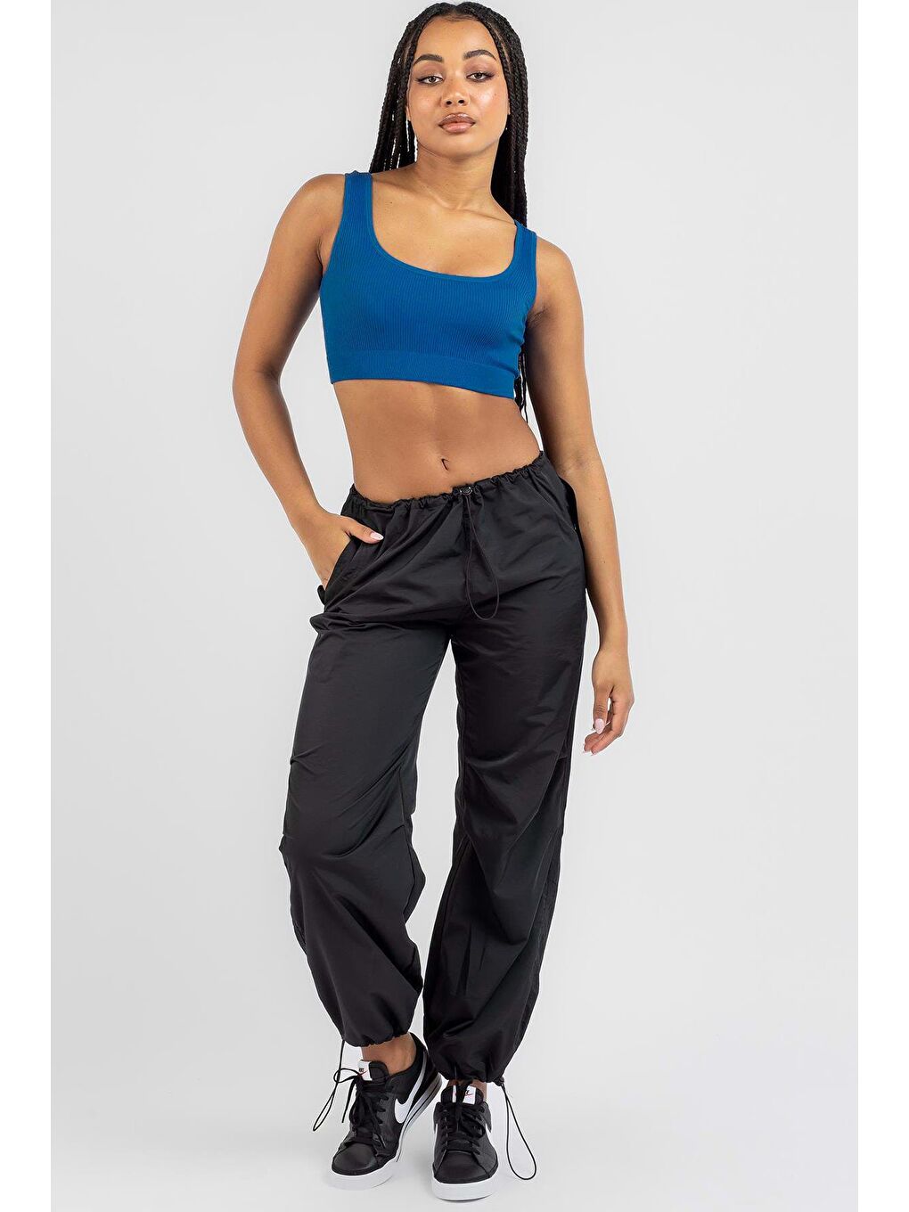 Madmext Saks Askılı Basic Crop Top Bluz MG1757 - 1