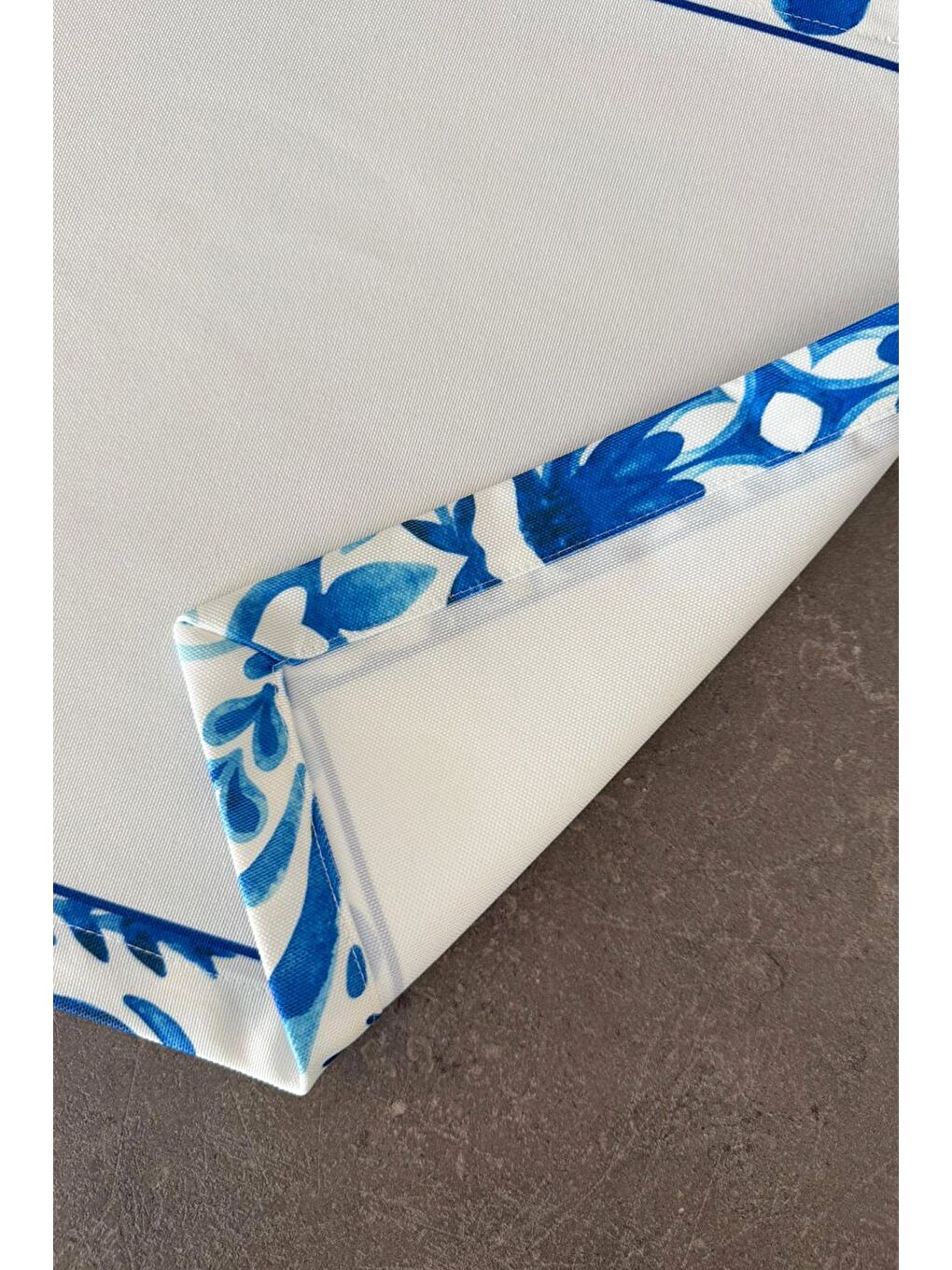 Lacivert Flowa Etnik Motifli Çiçekli Beyaz Zemin 1 Adet Amerikan Servis –Beyaz/Mavi 45x35 cm-3