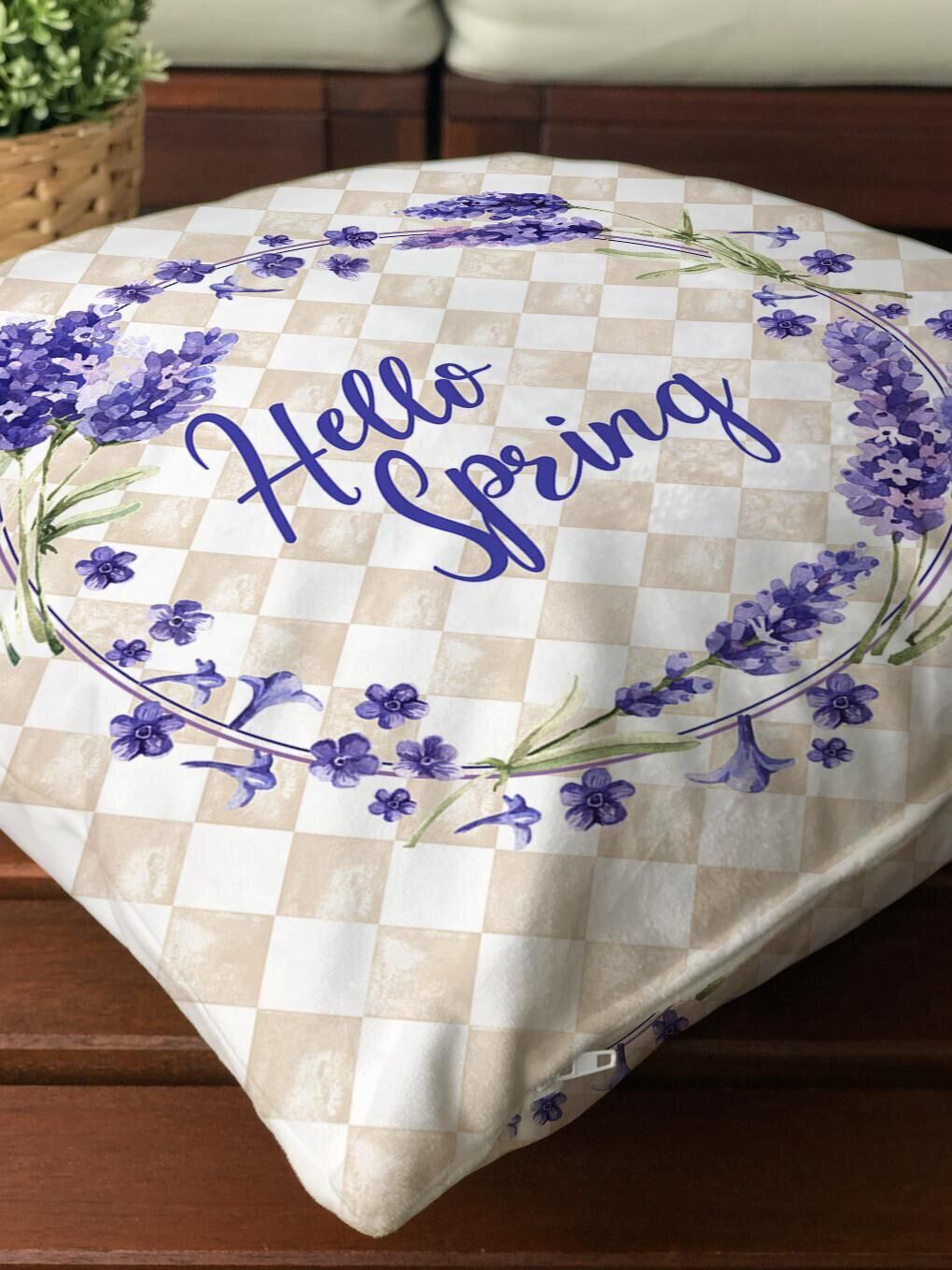 Ekru Kadife Doku Çift Taraf Baskılı Bahar Desenleri 43x43 cm Tekli Kırlent Kılıfı-3