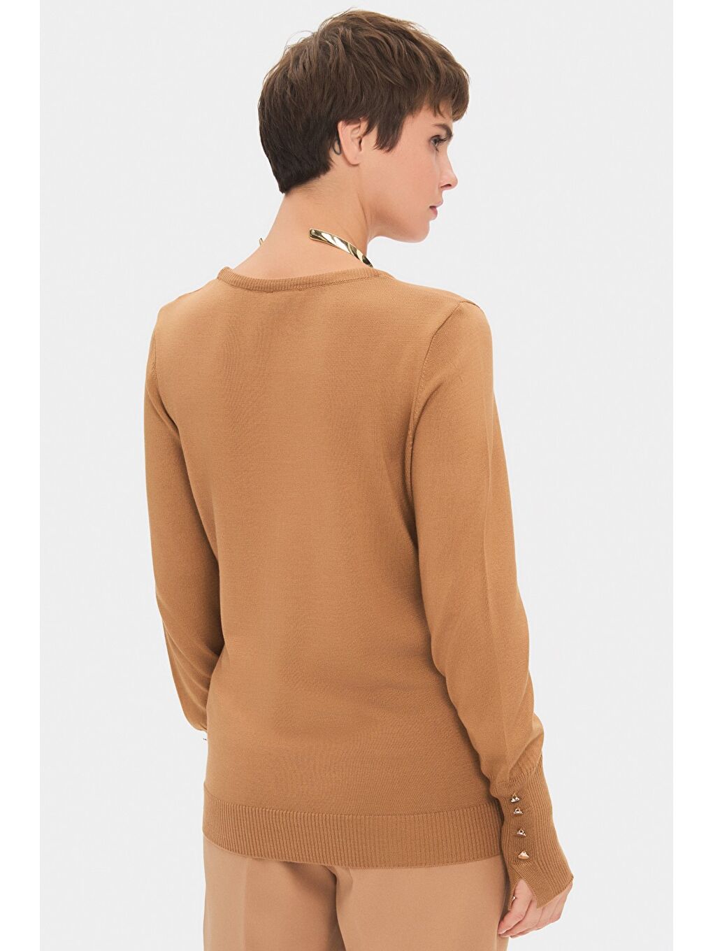 Kahverengi Kadın Exclusive Bisiklet Yaka Viskon Karışımlı Düğme Detaylı Triko Kazak-2