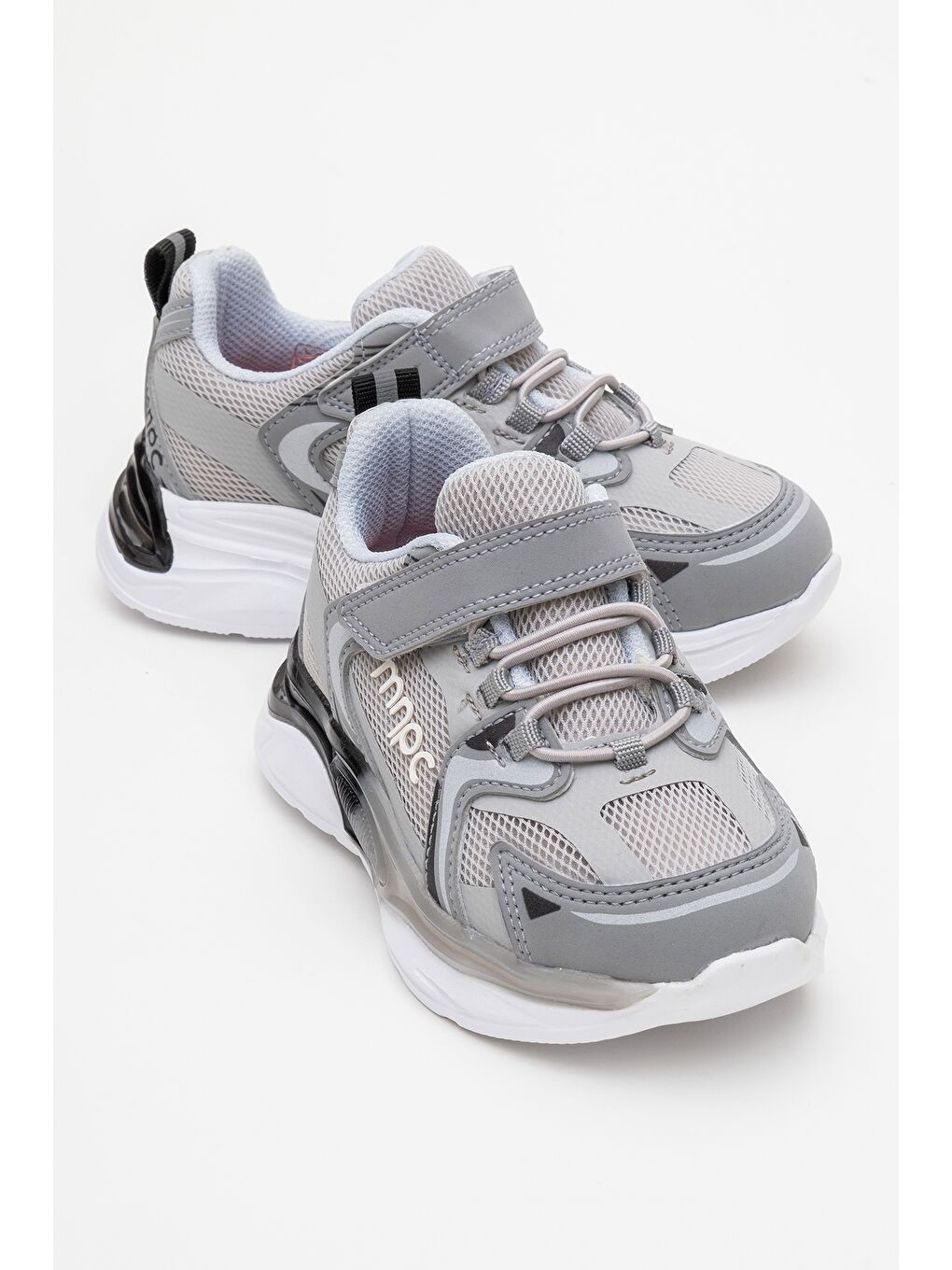 Erkek Çocuk Gri Günlük Spor Ayakkabı