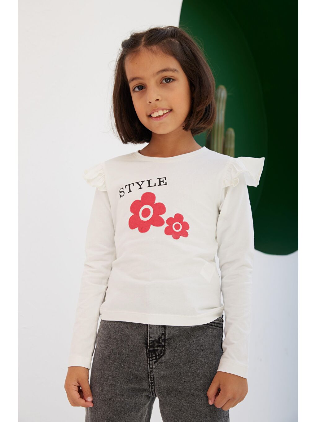 Ekru Kız Çocuk Papatyalı Style Kolu Fırfırlı Uzun Kol Bluz-1
