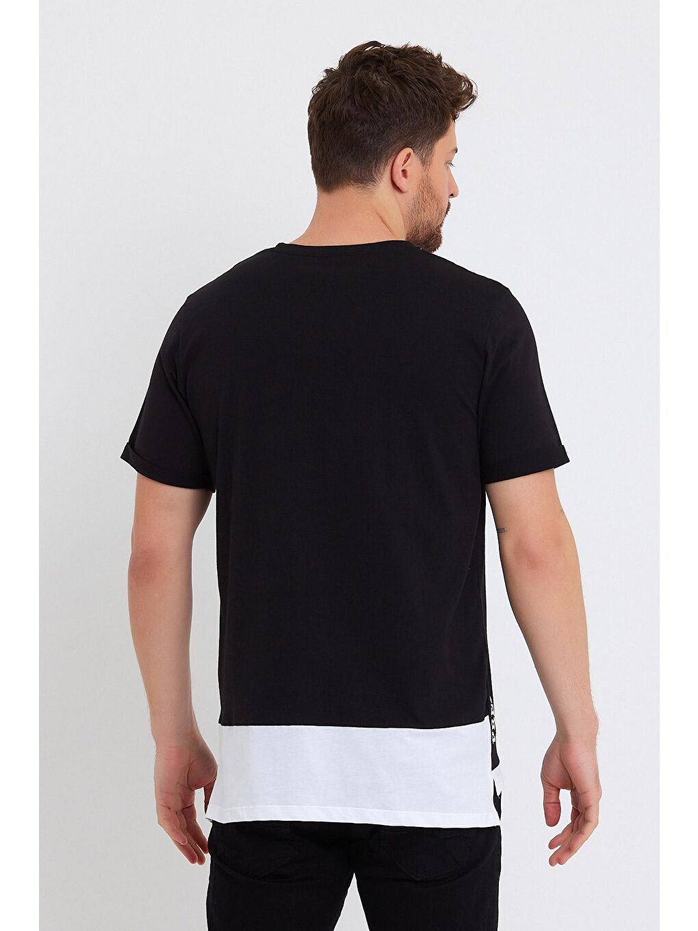 Siyah Bisklet Yaka Erkek Tişört Süprem Regular Fit-4