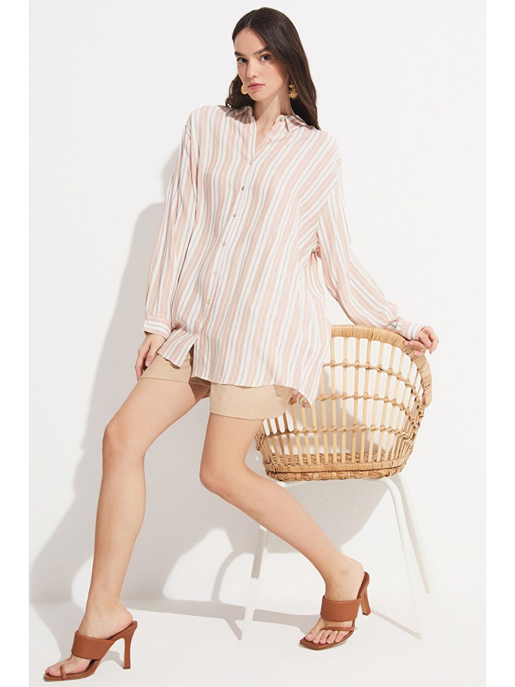 Turuncu Kadın Exclusive Boyfriend/Geniş Kalıp Çizgili %100 Viskon Dokuma Gömlek