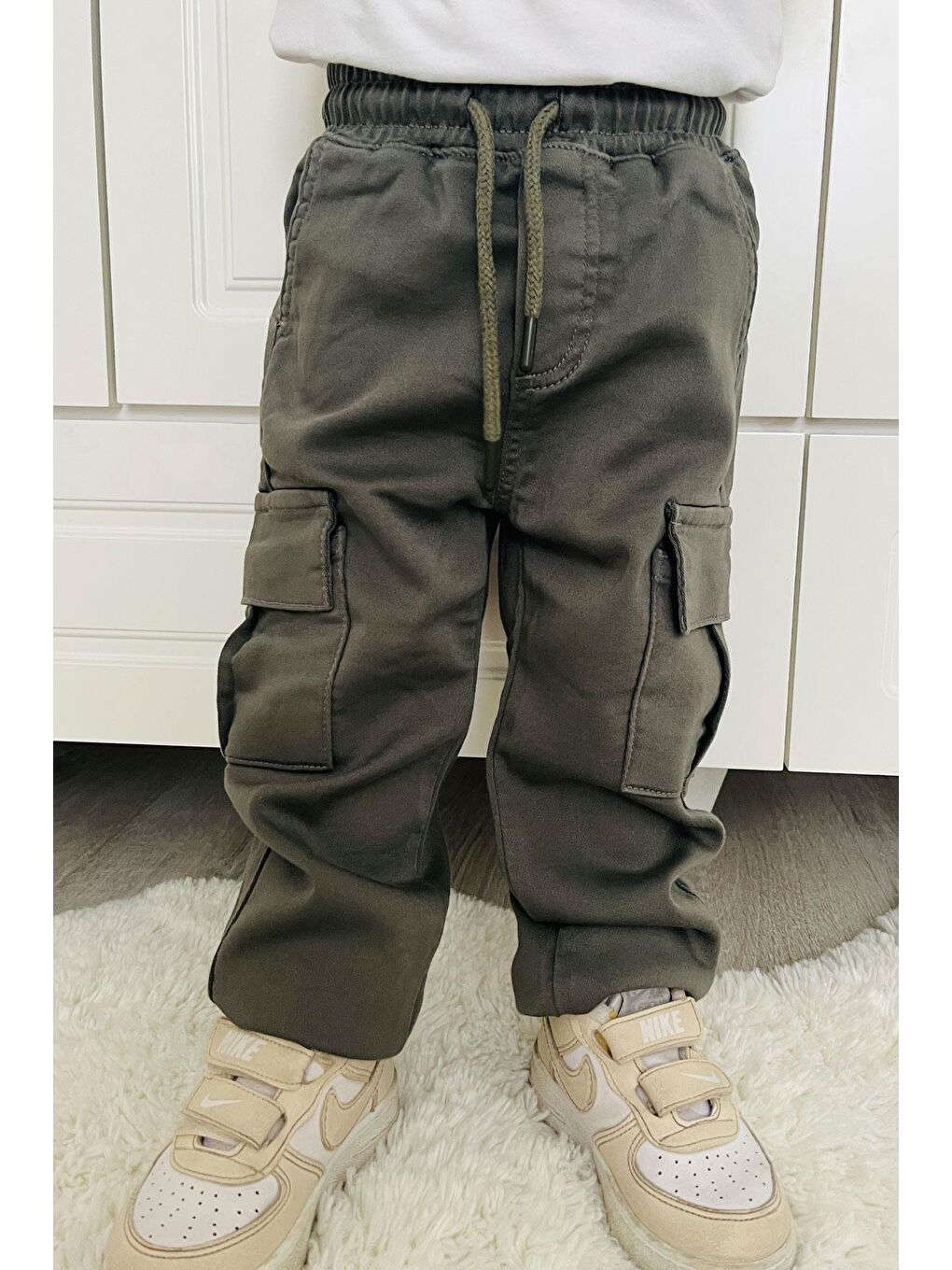 Erkek Çocuk Pantolon Kargo Cepli Beli Lastikli Haki Yeşil (1.5-5 Yaş)