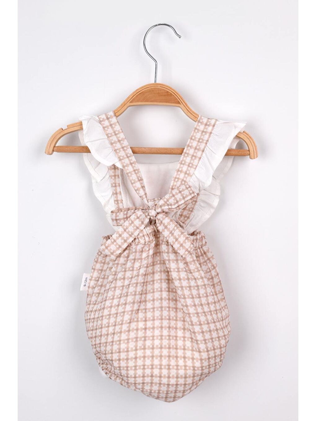 Bej Ön Kısmı Çiçek Detaylı Potikareli Kız Bebek Romper Tulum - Zendaya-1