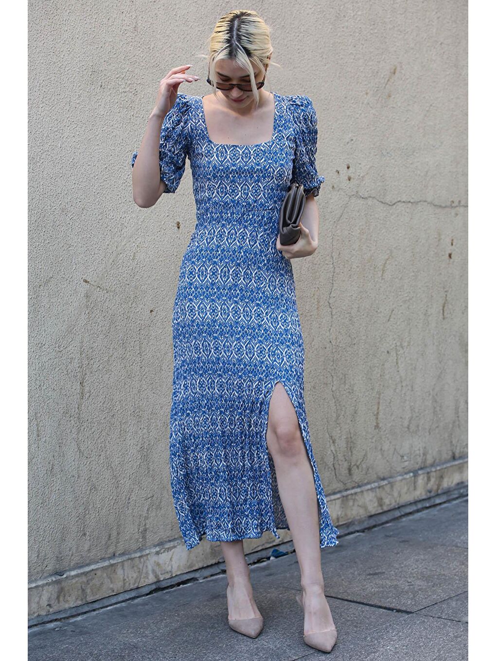 Mavi Saks Kare Yaka Desenli Uzun Elbise Mg1802