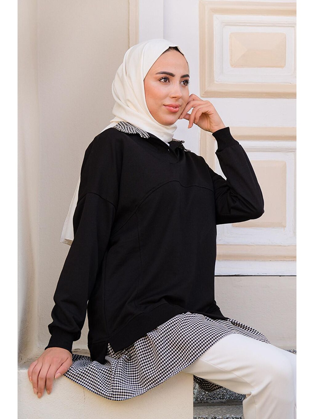 Polo Yaka Eteği Büzgülü Tunik Siyah-3