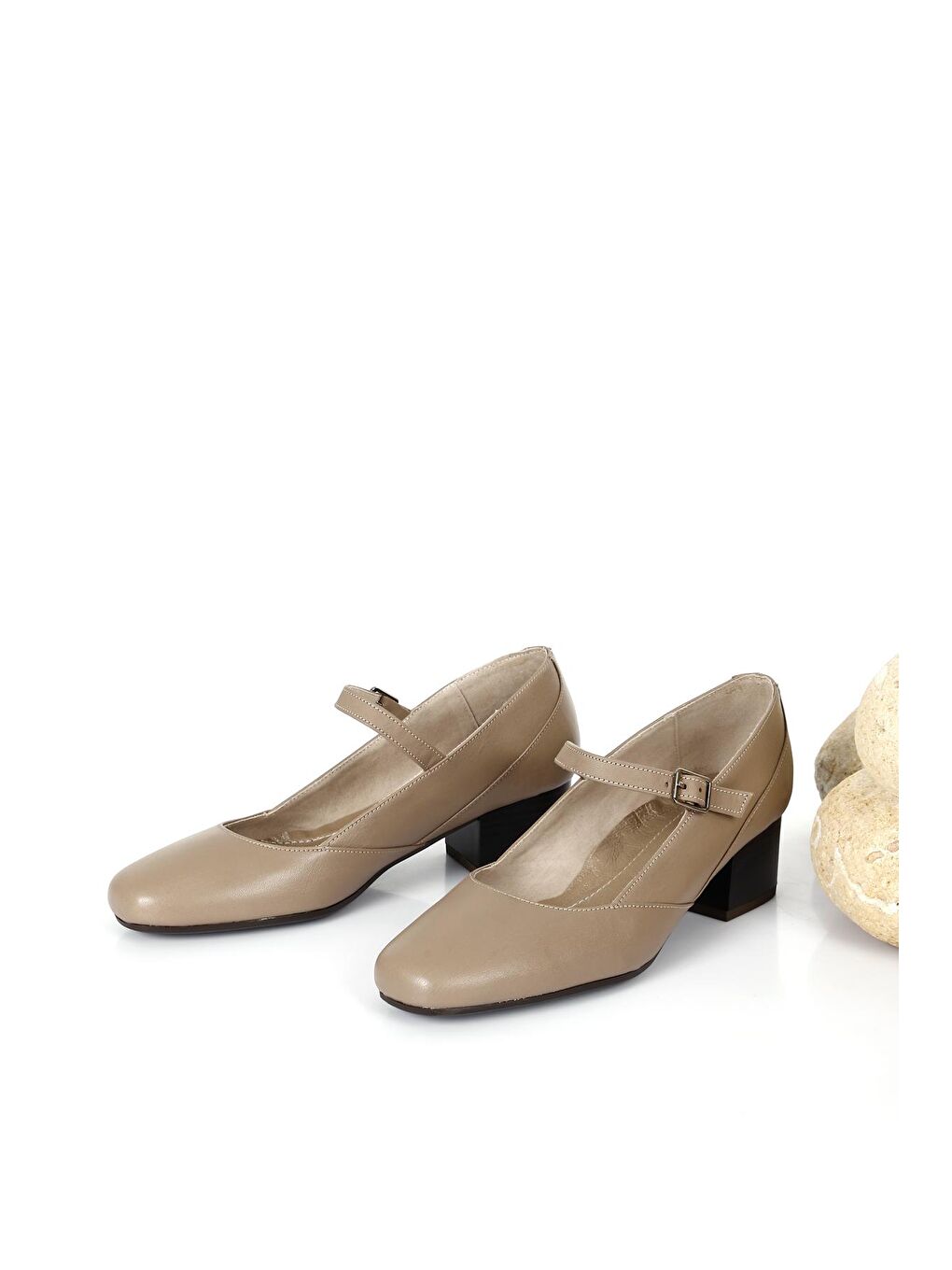 Bej VİZON  Hakiki Deri Küt Burun Kısa Kalın Topuklu Kadın Ayakkabı 24220