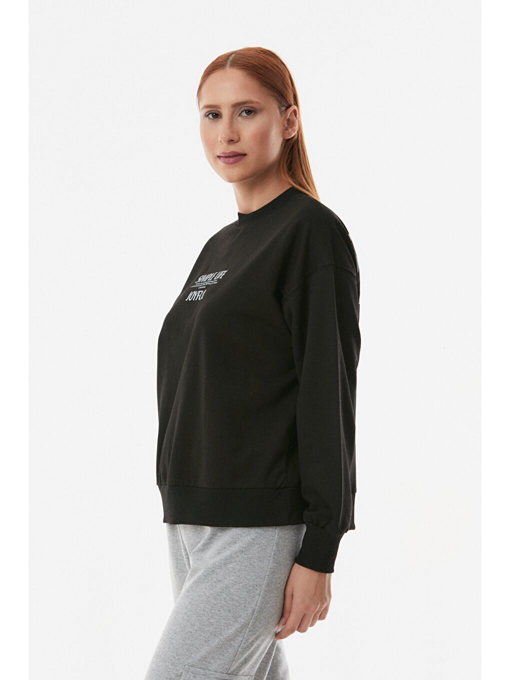 Siyah Yazılı Bisiklet Yaka Oversize Sweatshirt-3