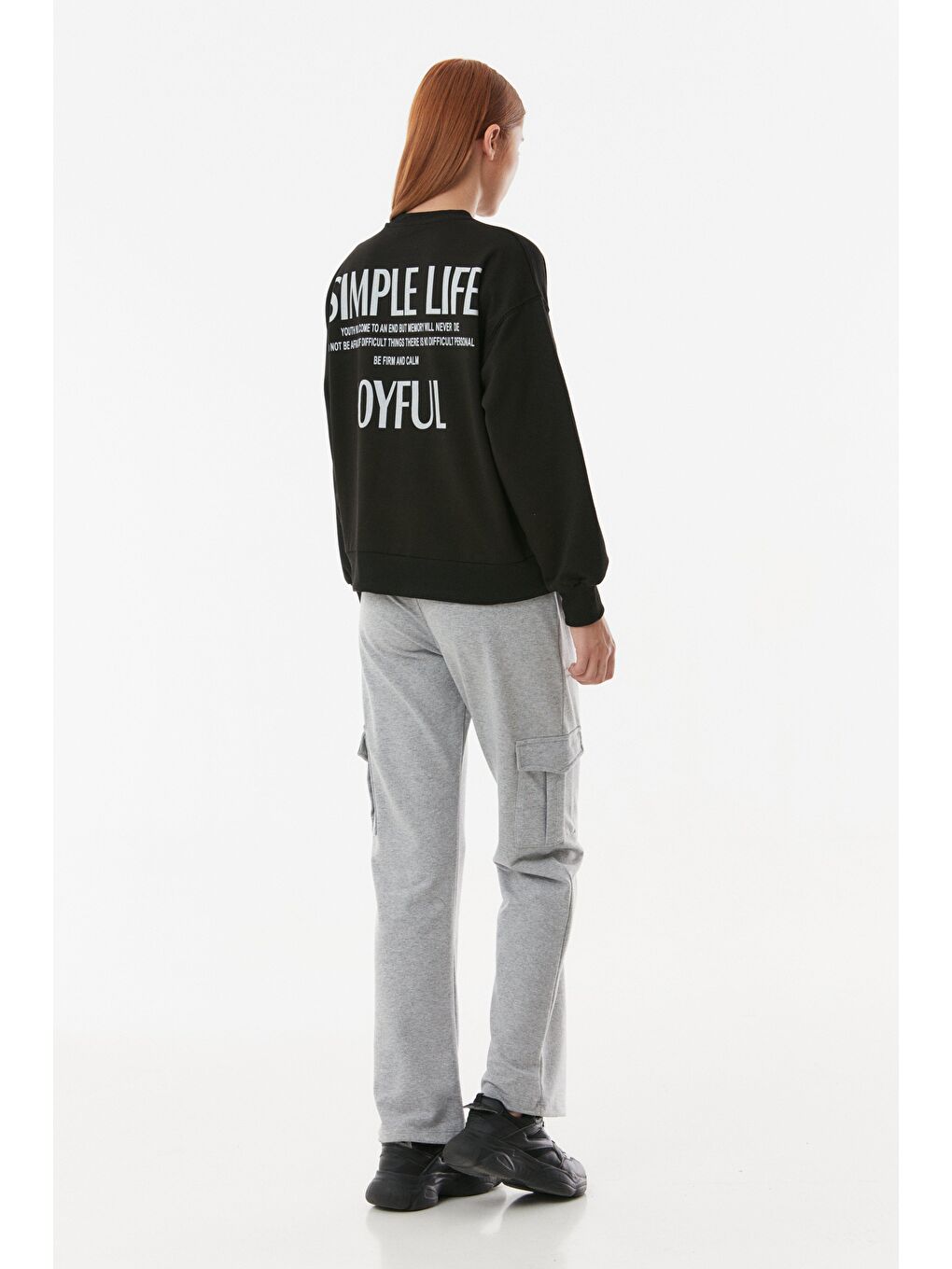 Siyah Yazılı Bisiklet Yaka Oversize Sweatshirt-4
