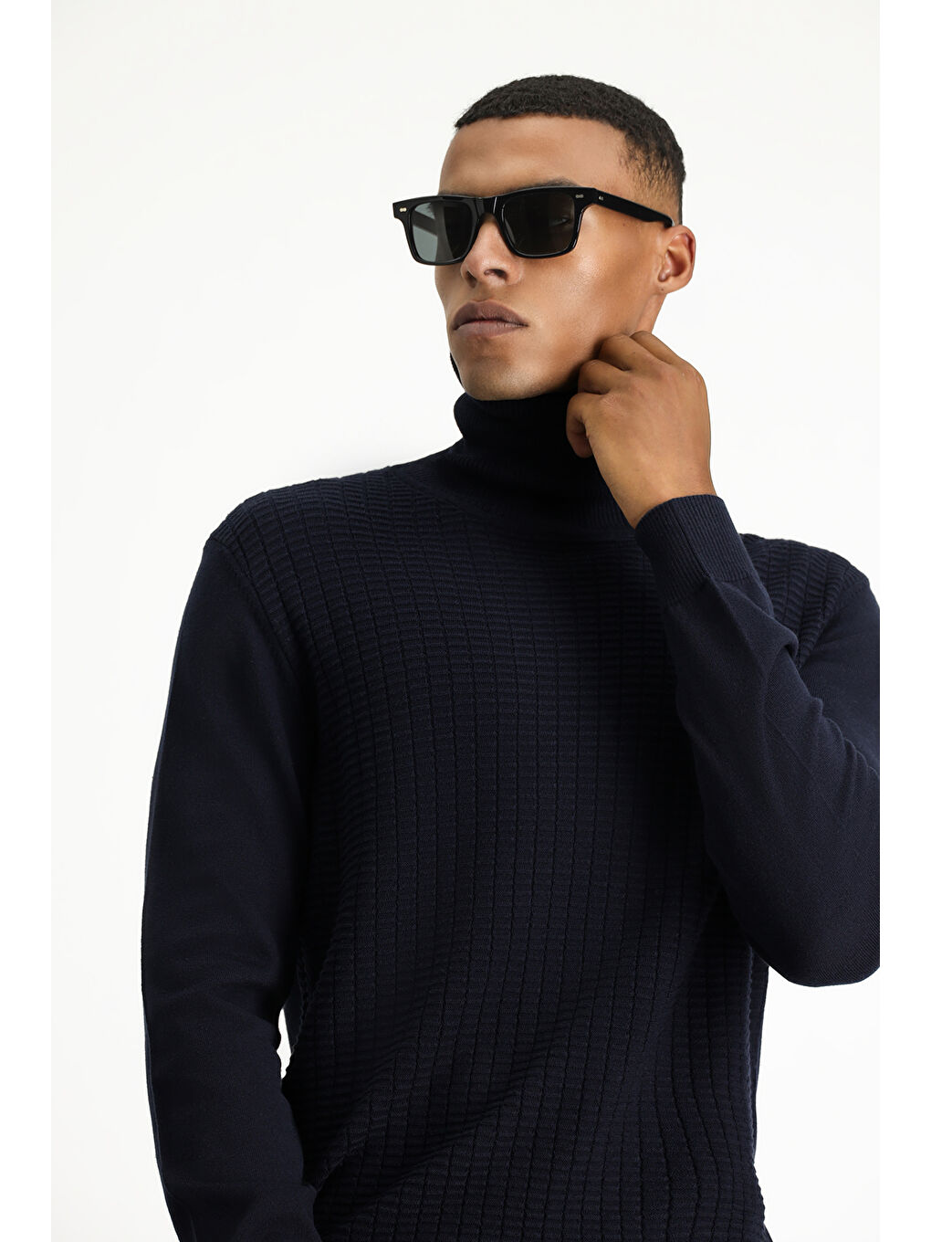 Lacivert Balıkçı Yaka Regular Fit Desenli Pamuklu Triko Kazak-2